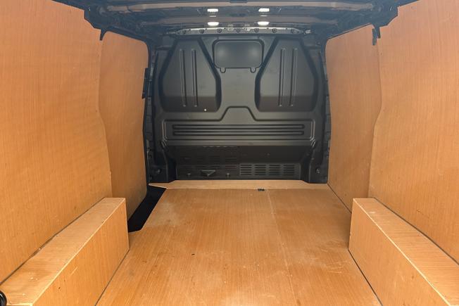 VOLKSWAGEN Transporter Photo 12