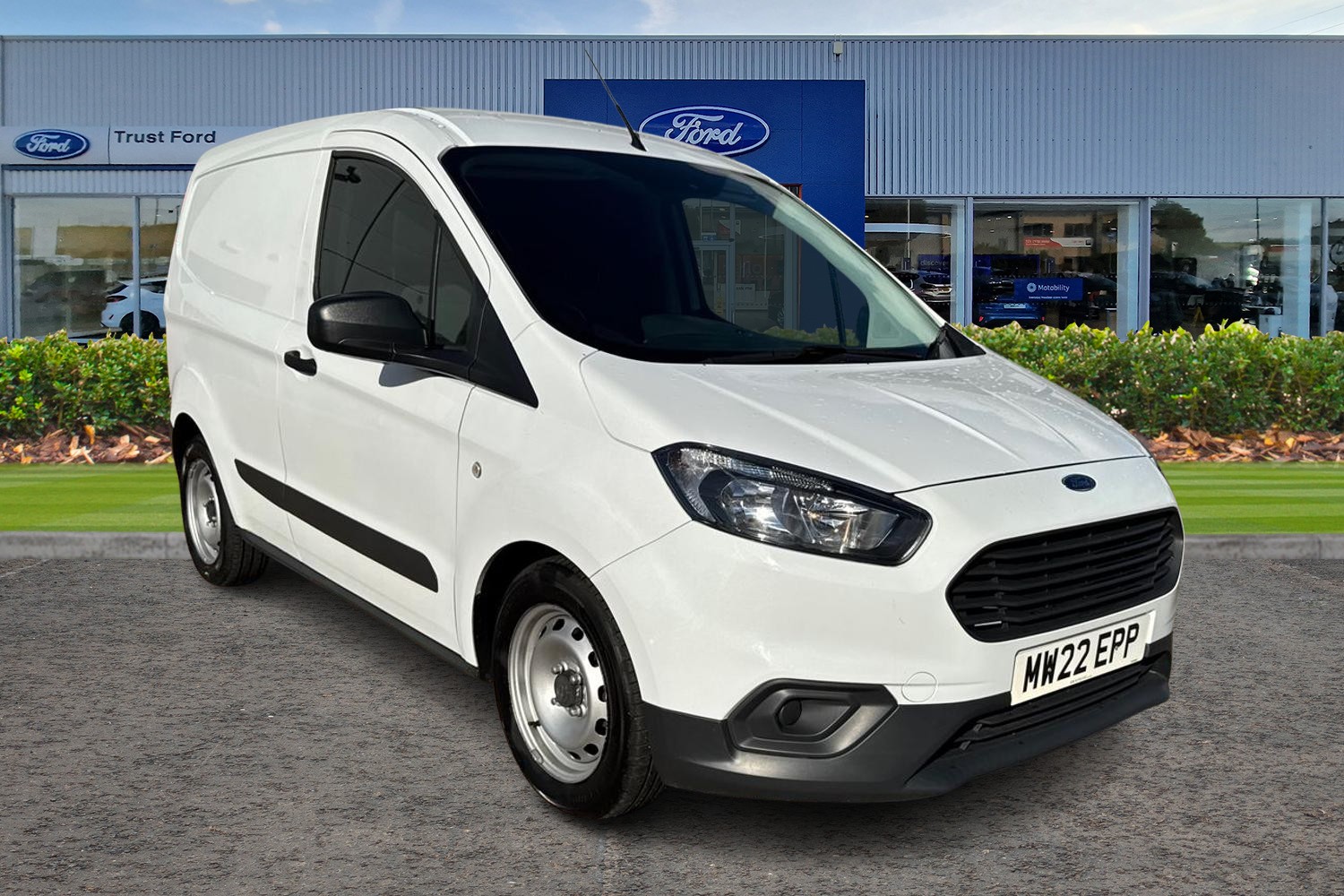 Ford TRANSIT COURIER Photo 0