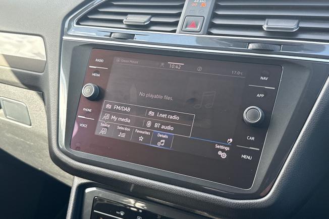 VOLKSWAGEN Tiguan Allspace Photo 30