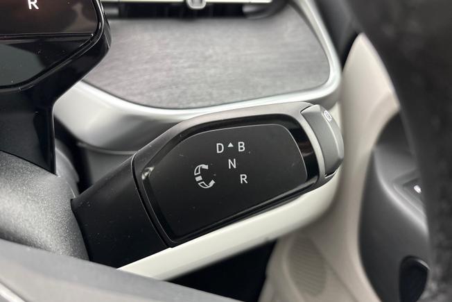 VOLKSWAGEN ID. Buzz Photo 27