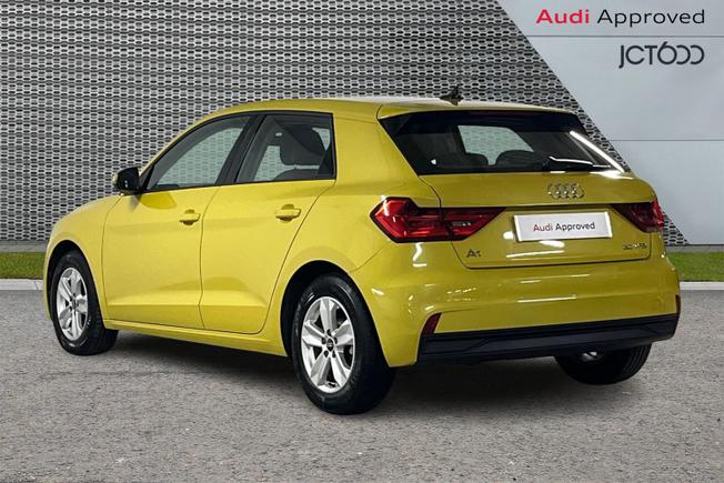 AUDI A1 Photo 3