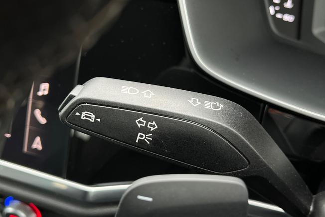 AUDI Q3 Photo 36