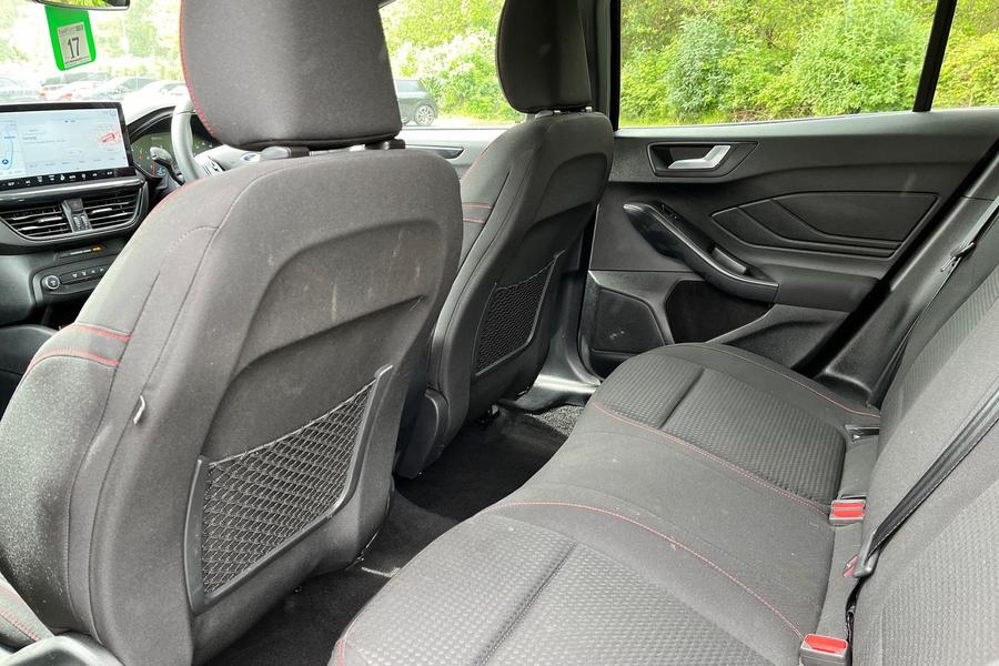 Ford Focus Photo autoimg-8411c25d0f22965ea6fc0c755b8b4e14be8881ad.jpg