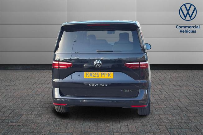 VOLKSWAGEN Multivan Photo 7