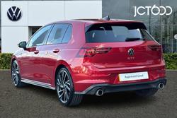 VOLKSWAGEN Golf Photo 3