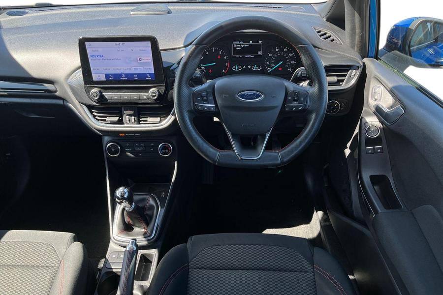 Ford FIESTA Photo autoimg-841706080f96e7d807231ff654f306b27ee80c00.jpg
