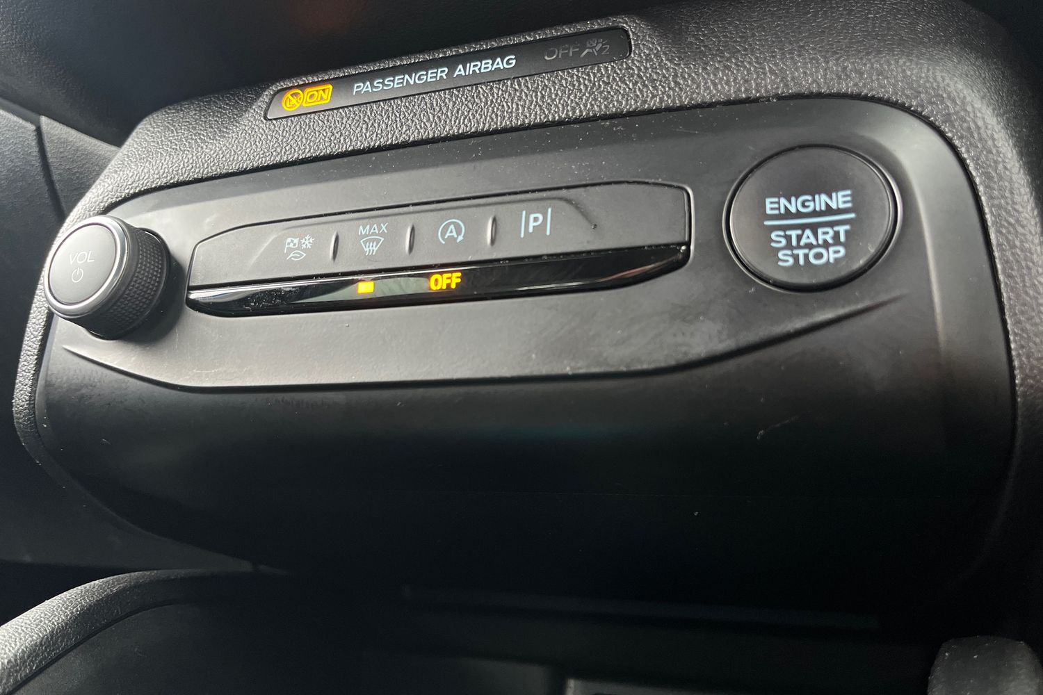 Ford FOCUS Photo 32