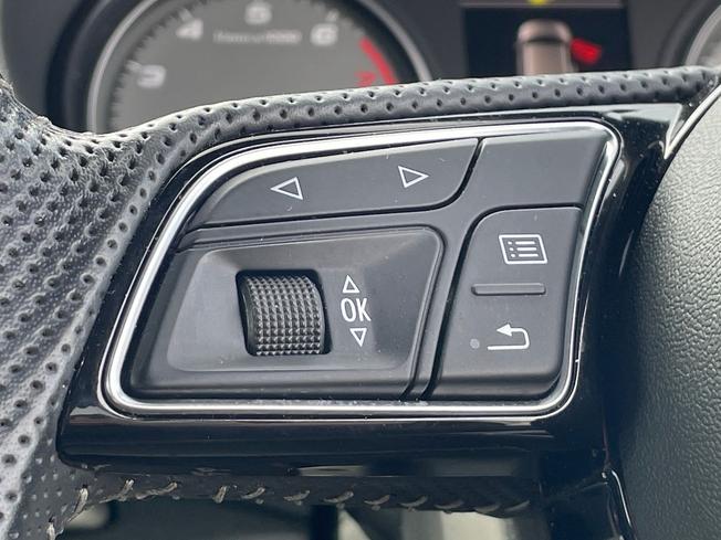 AUDI S3 Photo 16
