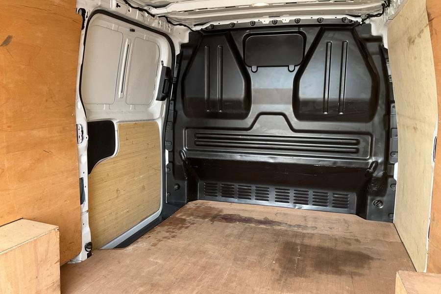 Ford TRANSIT CUSTOM Photo autoimg-8420dcdf96a2d160517f70294d1a4d028cba112d.jpg