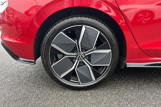 Volkswagen Golf Photo autoimg-842551f5dbf266151c2c34f0a99fcd310331d25c.jpg