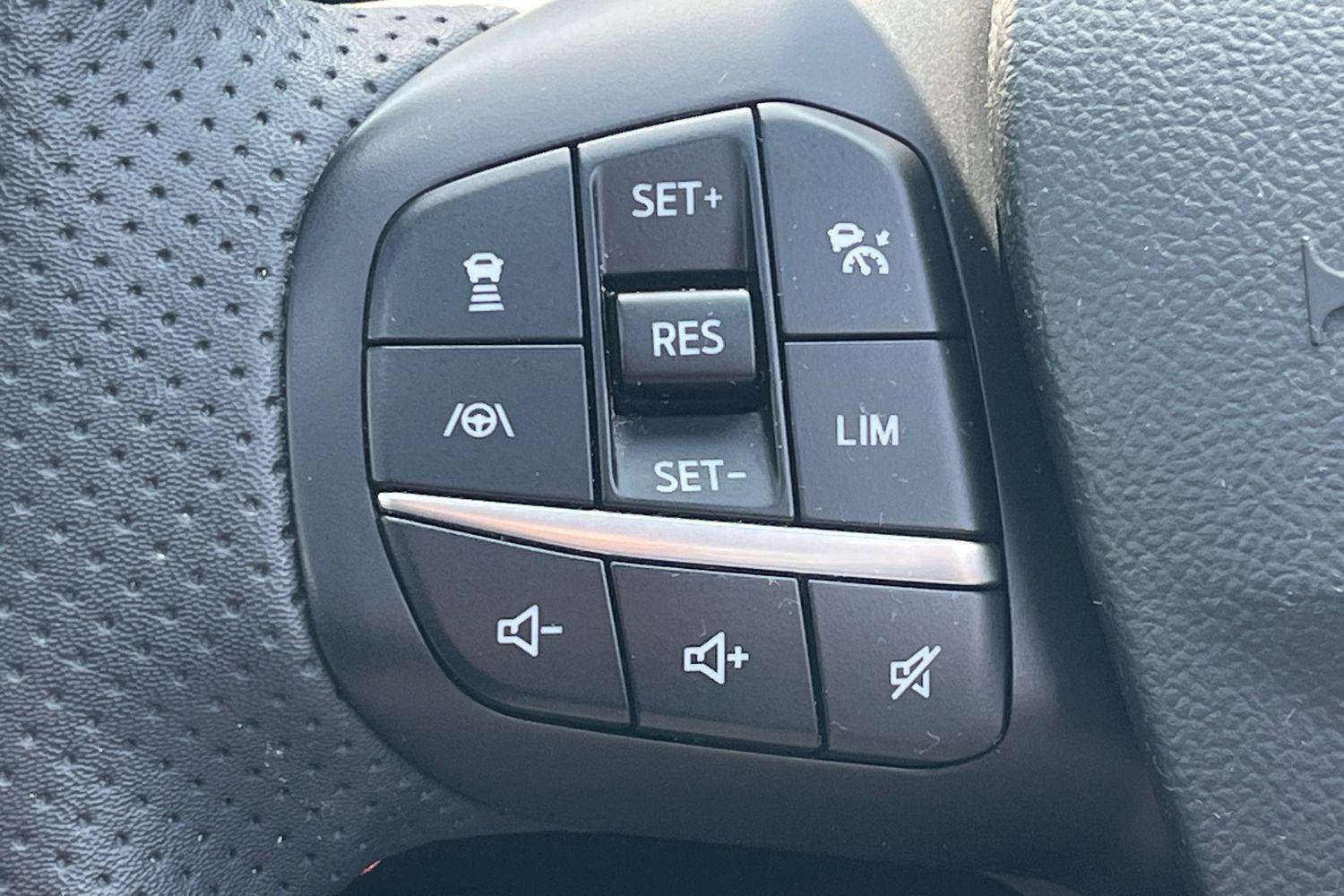 Ford KUGA Photo 30
