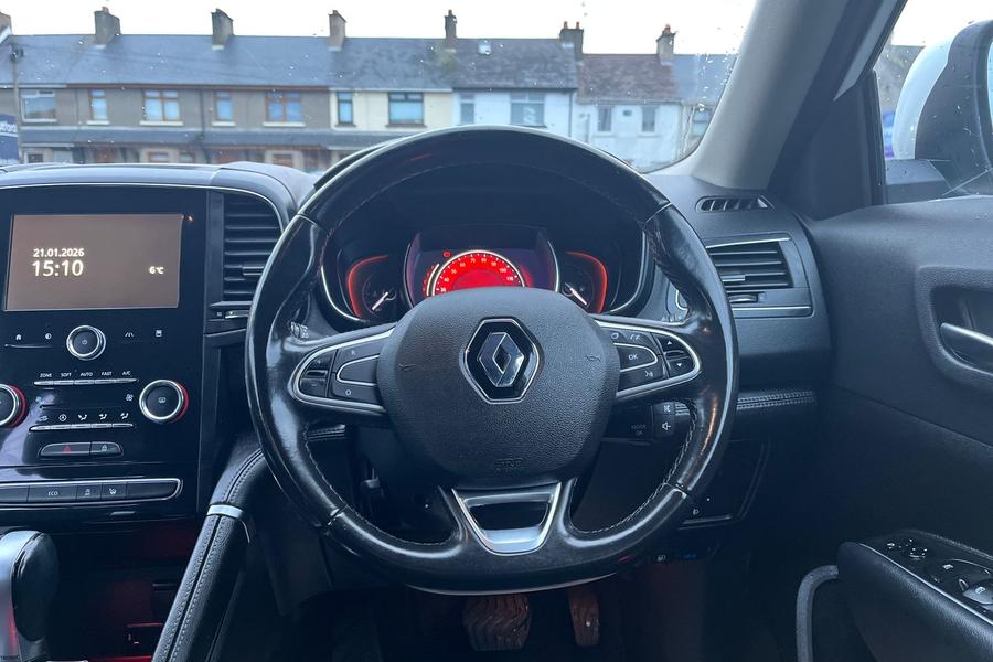 Renault KOLEOS Photo autoimg-8430be7db31e1557a1b1bd4e207cb25d64ffd6aa.jpg