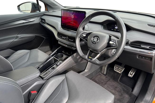 ŠKODA Enyaq Photo 6
