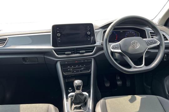 Volkswagen T-roc Photo autoimg-8432d507eb83bd034478d6b4216c8ca2f56cbbe0.jpg