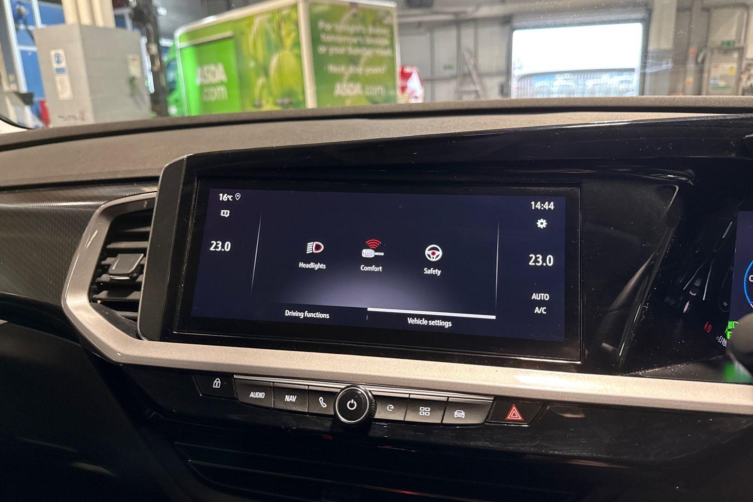 Vauxhall GRANDLAND Photo 46