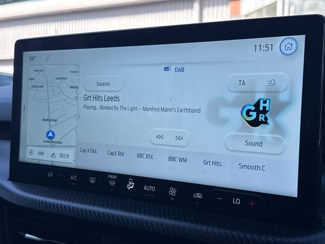 FORD Kuga Photo 13