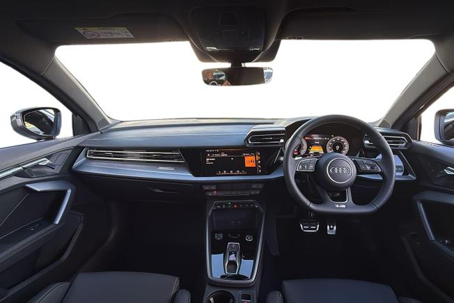AUDI A3 Photo 10