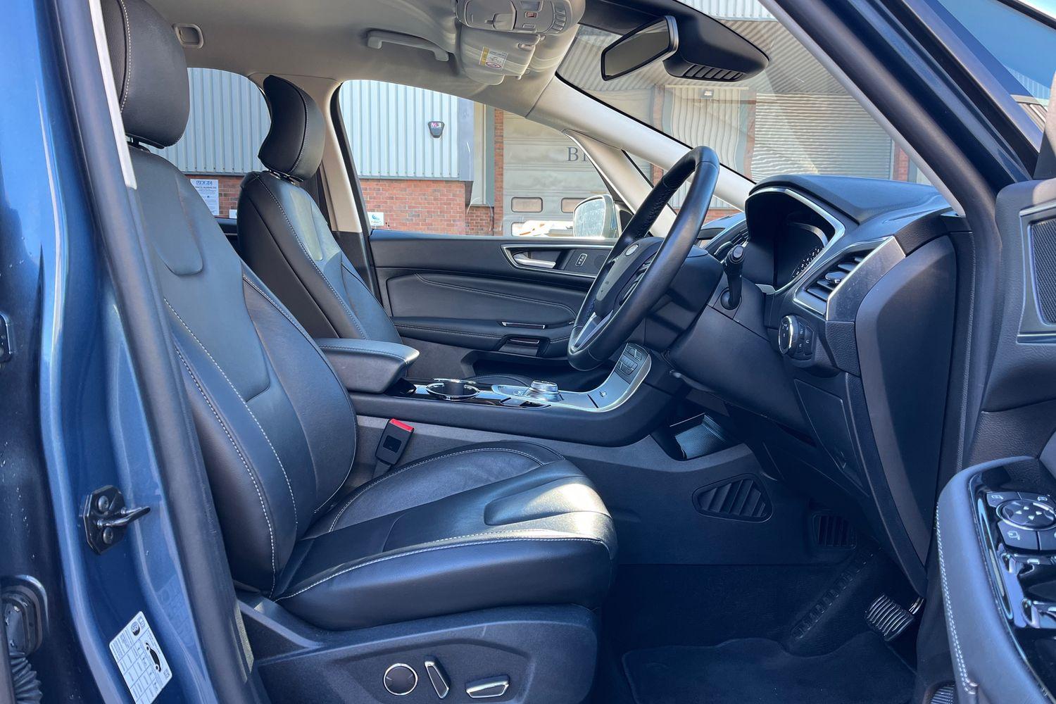 Ford S-Max Photo 30
