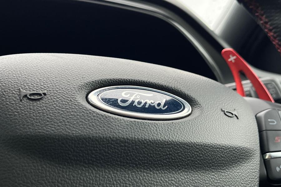 Ford Focus Photo autoimg-843b7a4f2eac9525e8e1a2f4a1c791e399d0e786.jpg