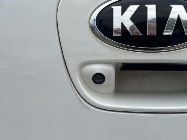 KIA Picanto Photo 32