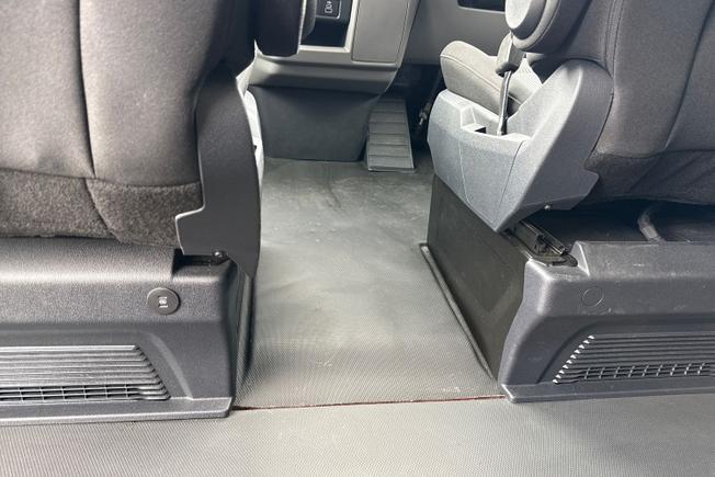 Volkswagen E-Transporter Photo 26