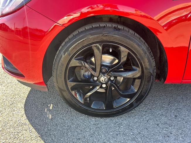 VAUXHALL Corsa Photo 34