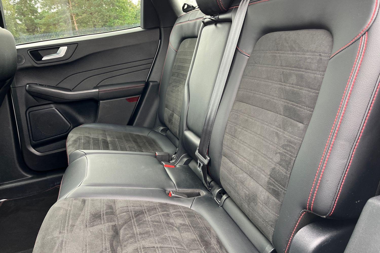Ford KUGA Photo 19
