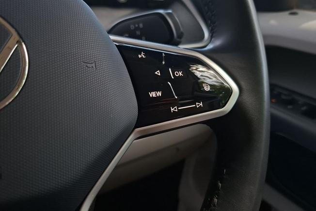 VOLKSWAGEN Id. Buzz Photo 17
