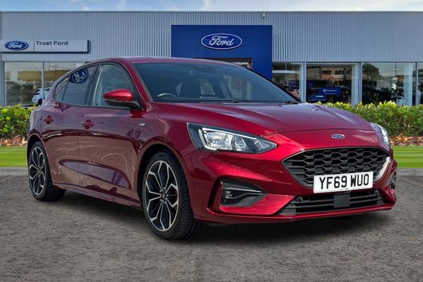 Used Ford FOCUS YF69WUO