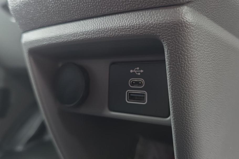 Used Ford TRANSIT CUSTOM YS75ZLO 29