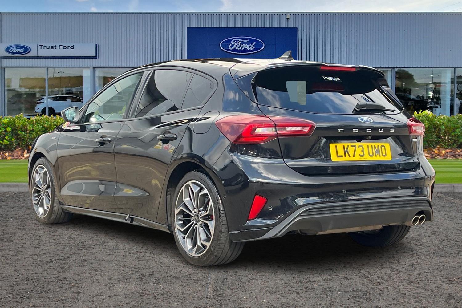 Ford FOCUS Photo 1