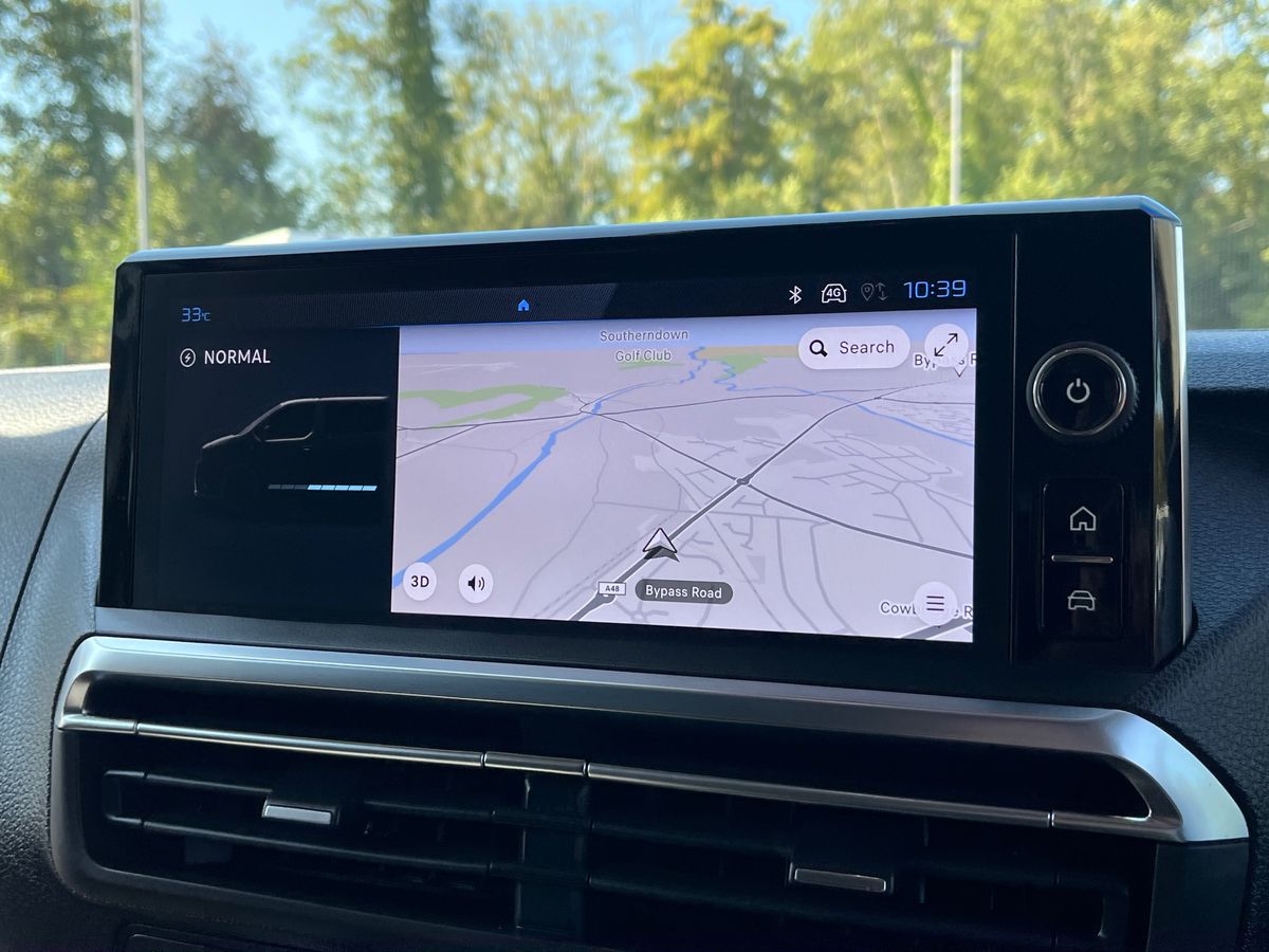 Peugeot e-Traveller Photo 10