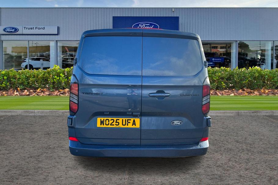 Used Ford TRANSIT CUSTOM WO25UFA 12
