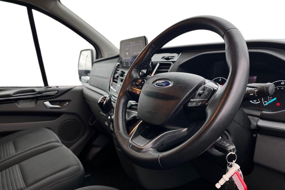 Used Ford TRANSIT CUSTOM HN22XYG 13