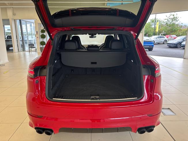 PORSCHE Cayenne Photo 19