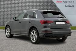 AUDI Q3 Photo 3