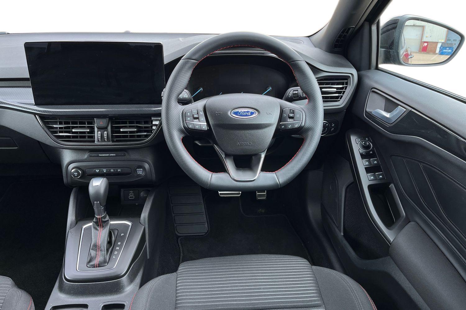 Ford Focus Photo 10