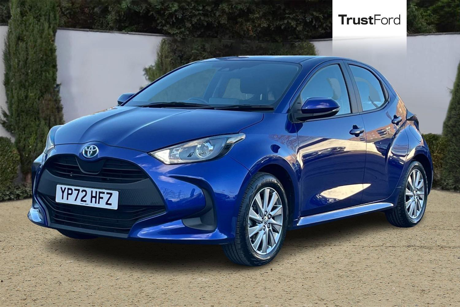 Toyota YARIS Photo 4