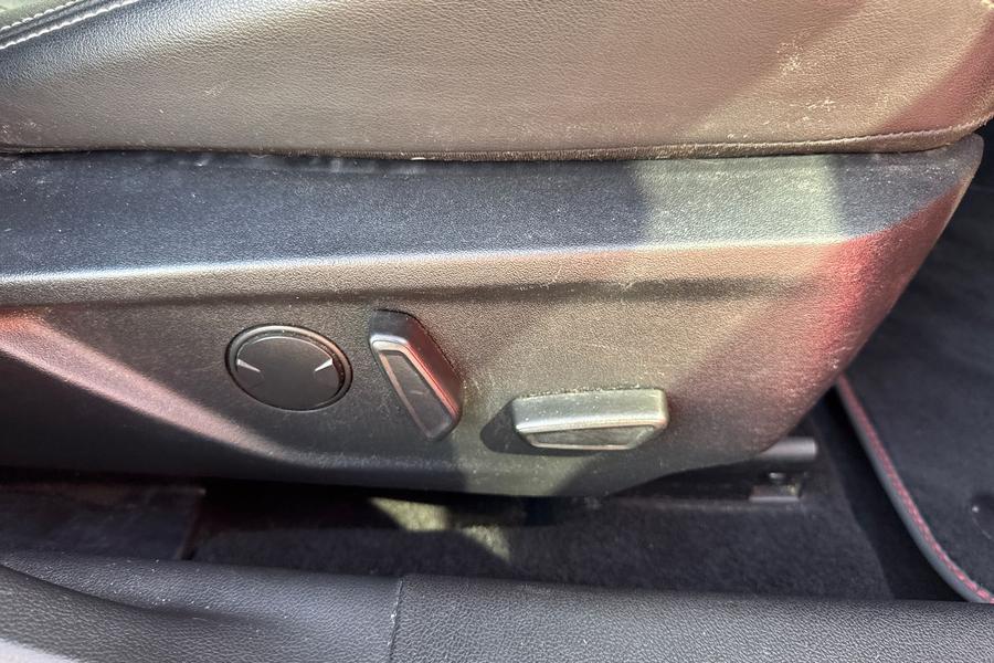 Ford FOCUS Photo autoimg-845c38f1fe6669730c9c0cacff11d4db4882ecbd.jpg