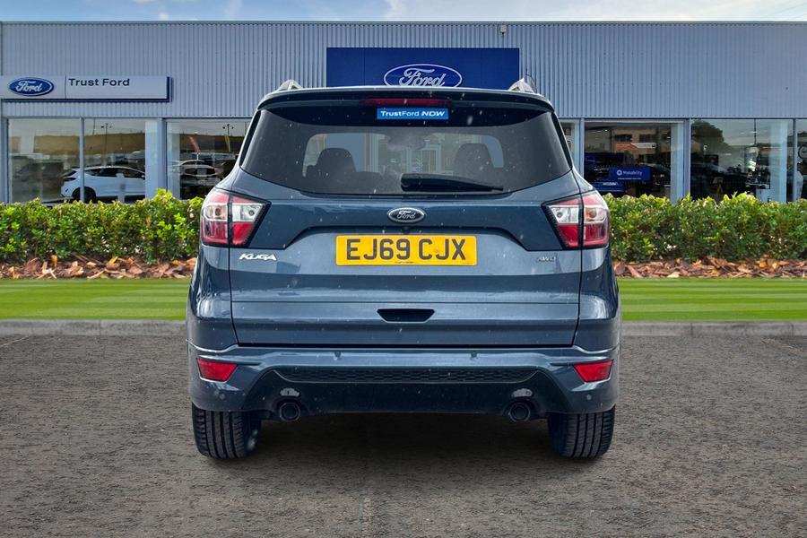 Ford KUGA Photo autoimg-845c507c2be72fc17c176dab1285af1a69cf9ac5.jpg