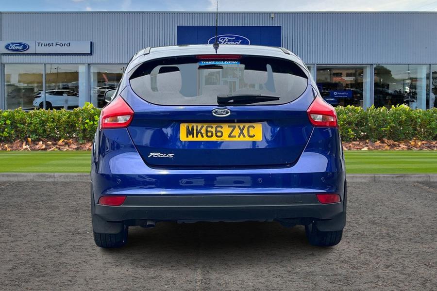 Ford FOCUS Photo autoimg-845ce10fabf28eed6af4cd174c3a0d189c0d71fe.jpg