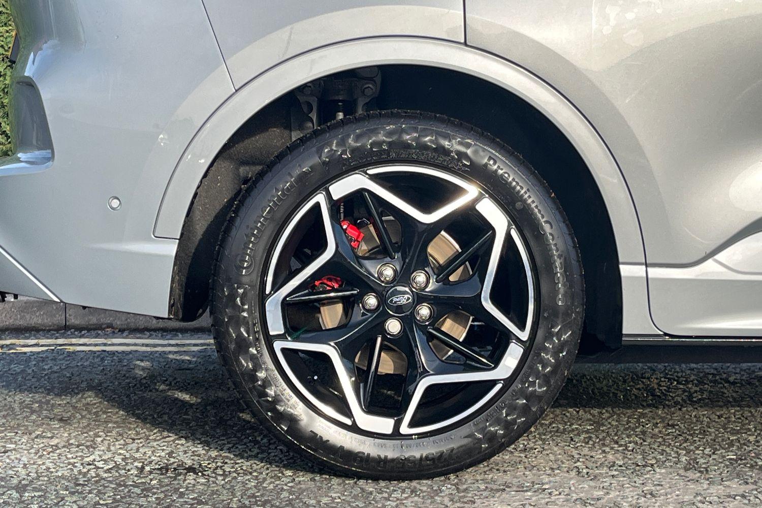 Ford KUGA Photo 7