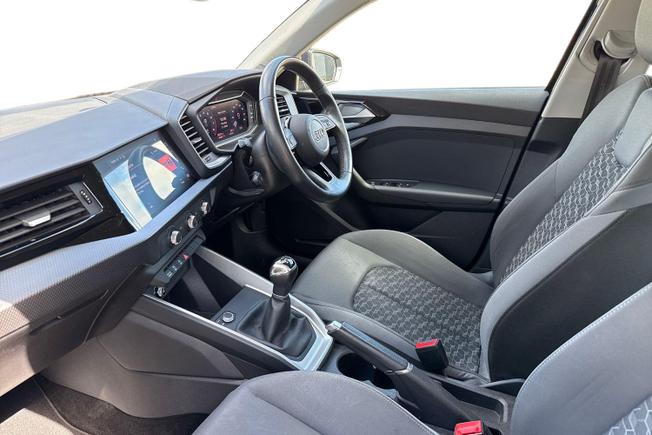 Audi A1 Photo 2
