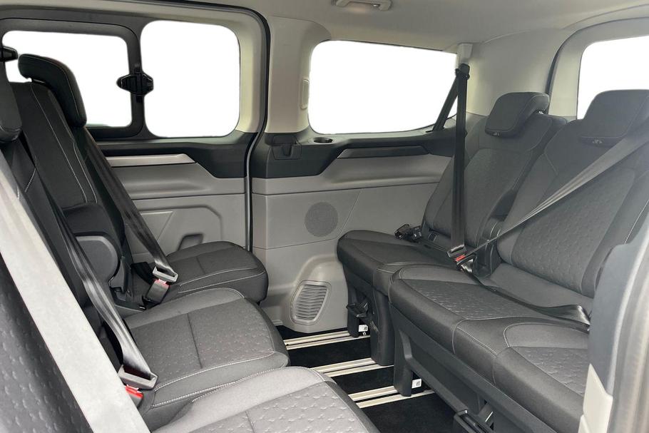 Used Ford TOURNEO CUSTOM LS75WCP 10