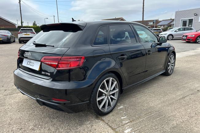 AUDI A3 Photo 24