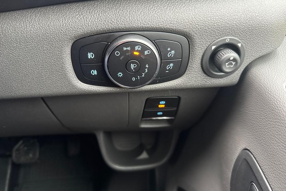 Used Ford E-TRANSIT BJ75HBA 24