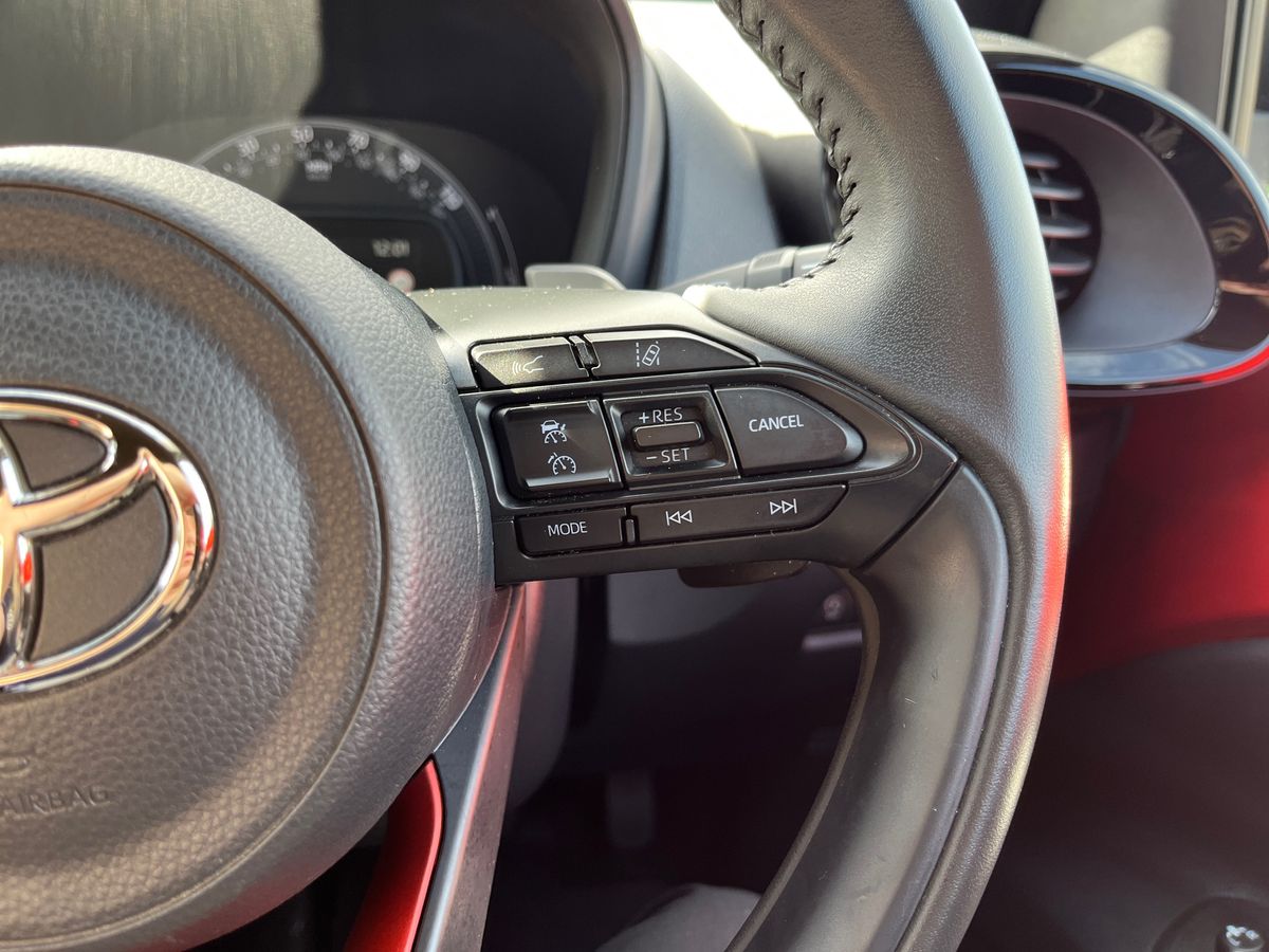 Toyota Aygo X Photo 16