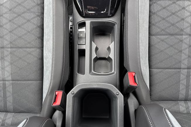 VOLKSWAGEN T-Roc Photo 48