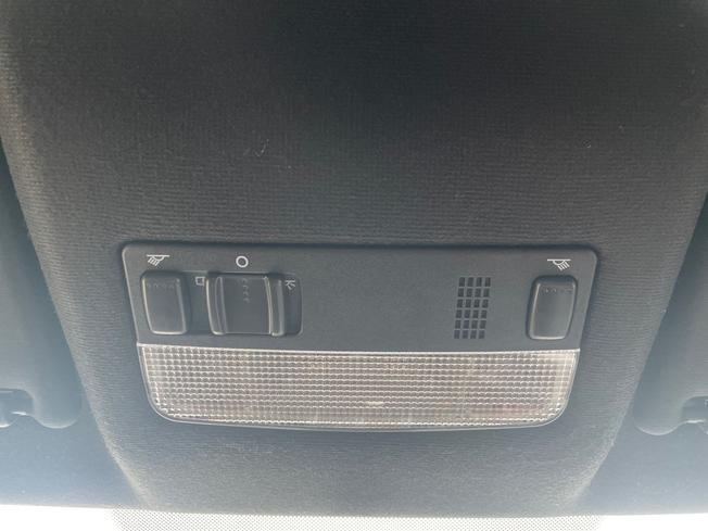 VOLKSWAGEN up! Photo 30