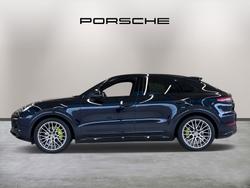 PORSCHE Cayenne Photo 4